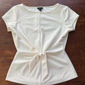 Anne Taylor White Short Sleeve Top